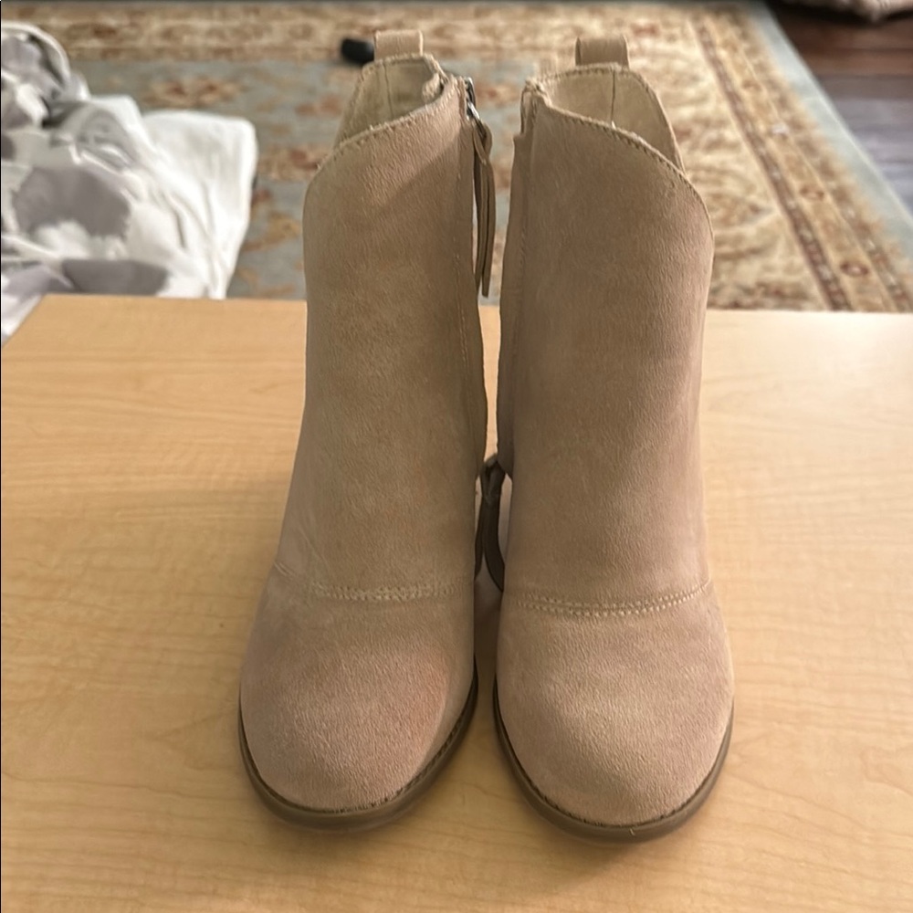 Women's Beige Ankle Boots